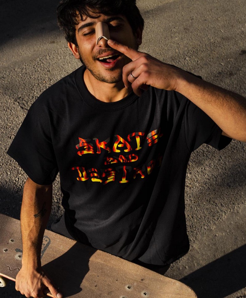 THRASHER SKATE AND DESTROY BBQ TEE 