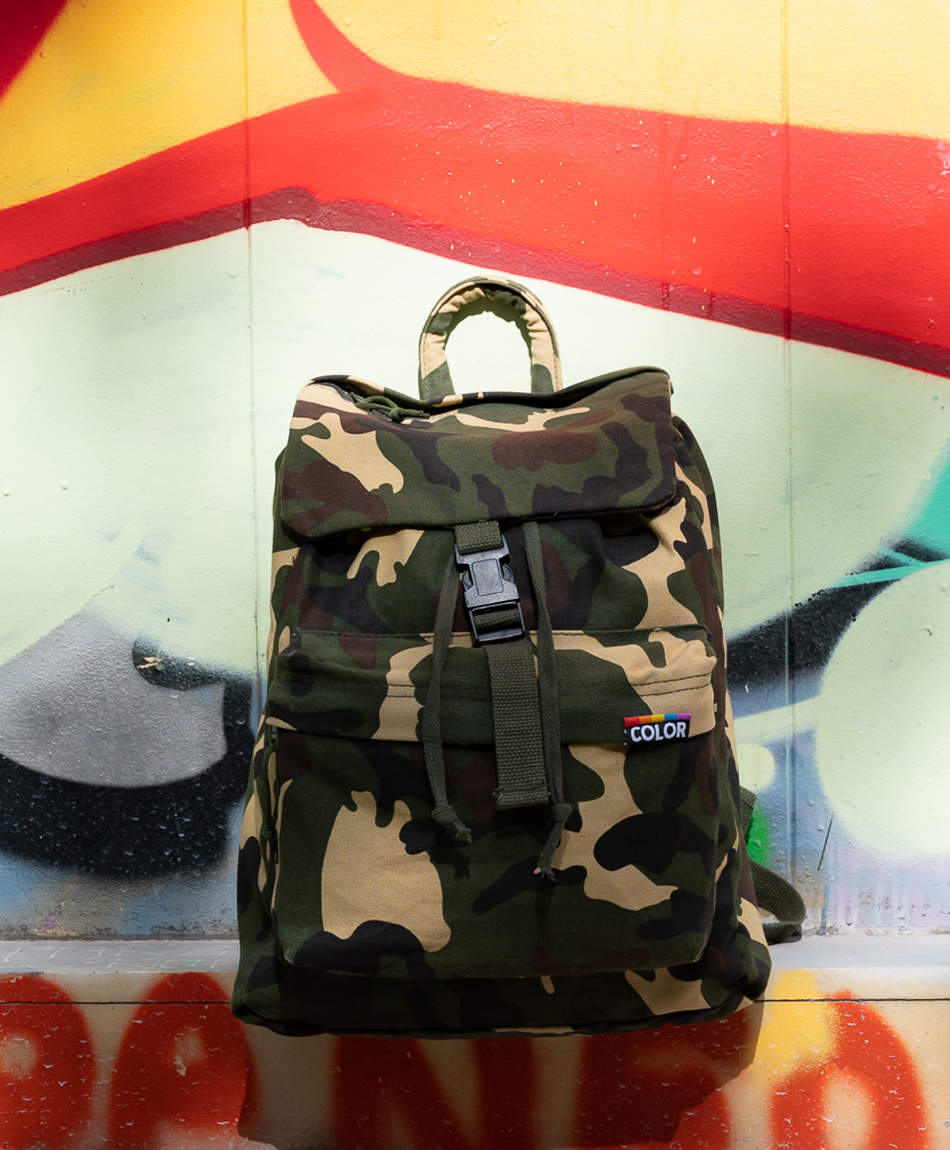 COLOR BACKPACK WOODLAND CAMO