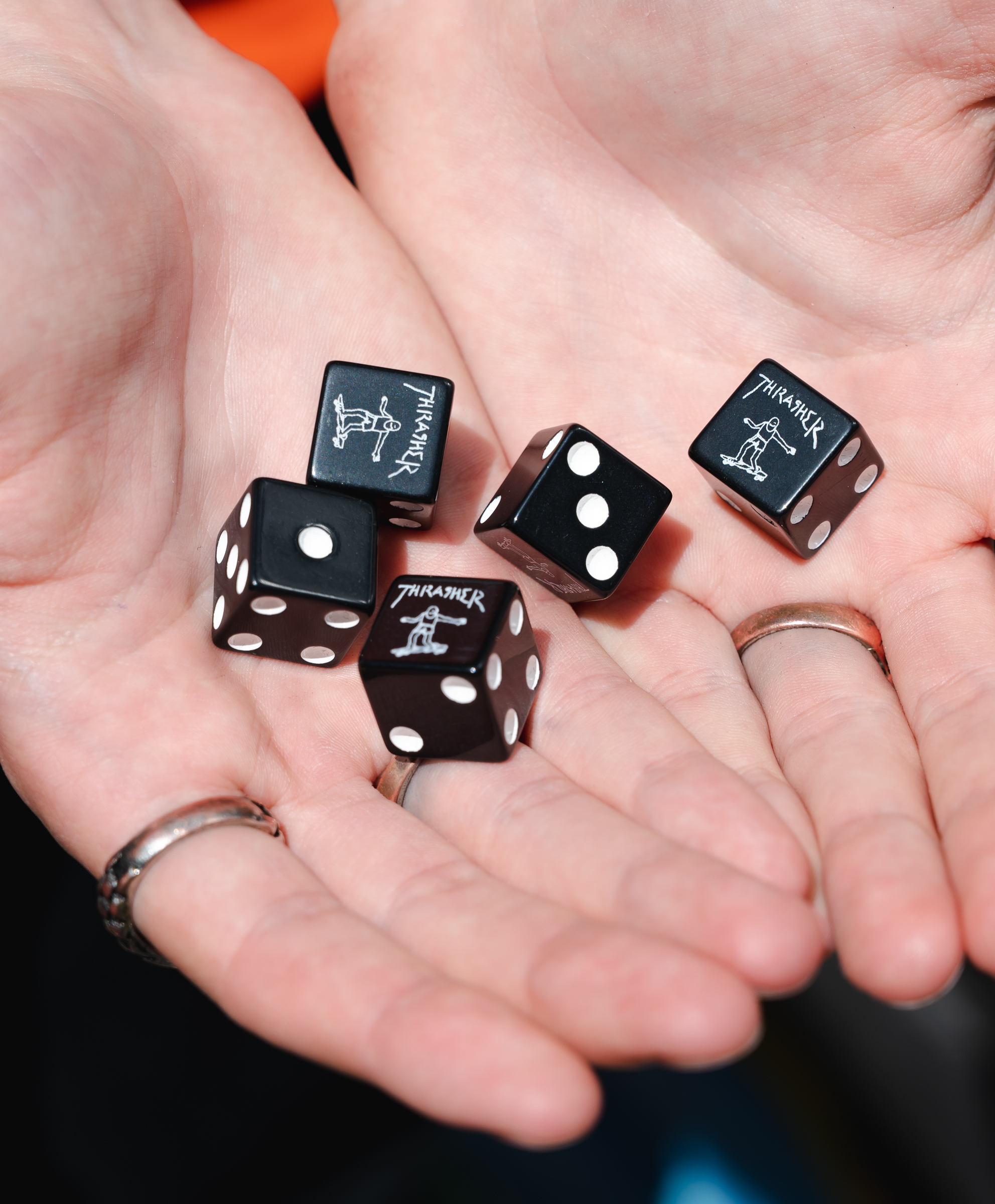 THRASHER DICE SET BLACK