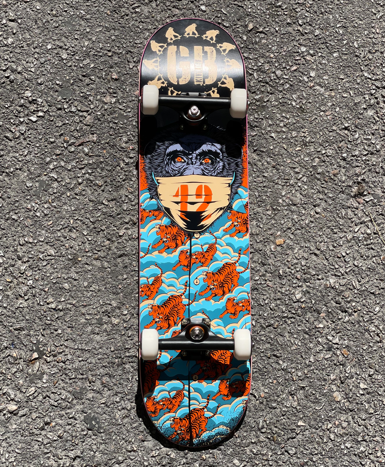 GOODBIE PREMIUM COMPLETE SKATEBOARD 12 VIRAL YEARS