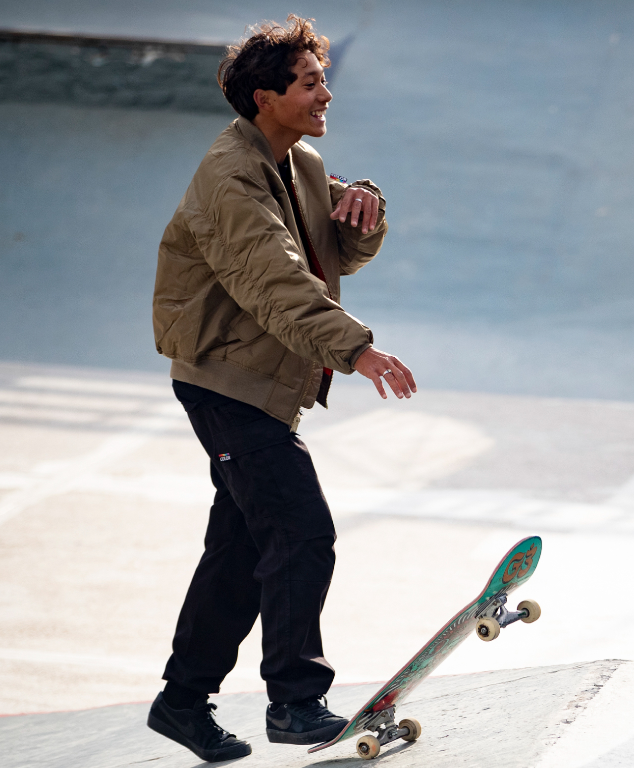 COLOR SKATER THINGS BOMBER JACKET GOLD