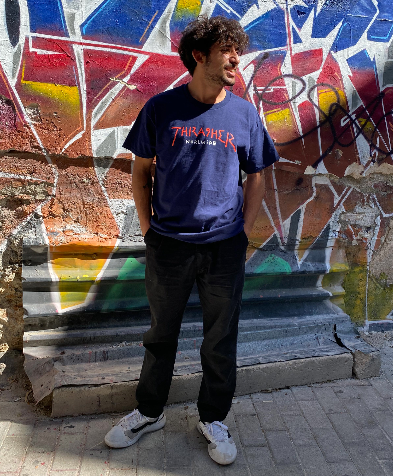 THRASHER WORLDWIDE TEE NAVY/RED