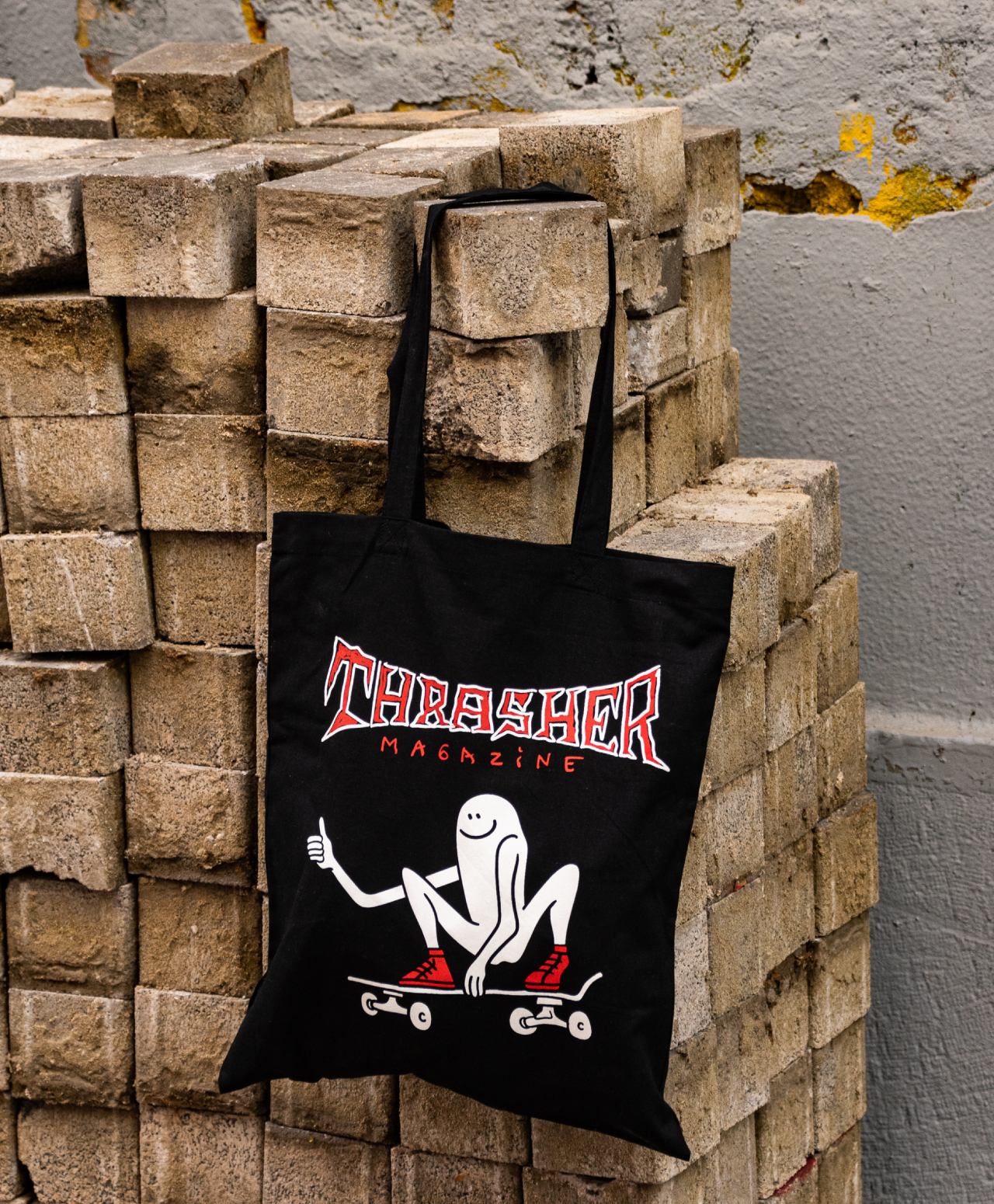 THRASHER GONZ THUMBS UP TOTE BAG BLACK
