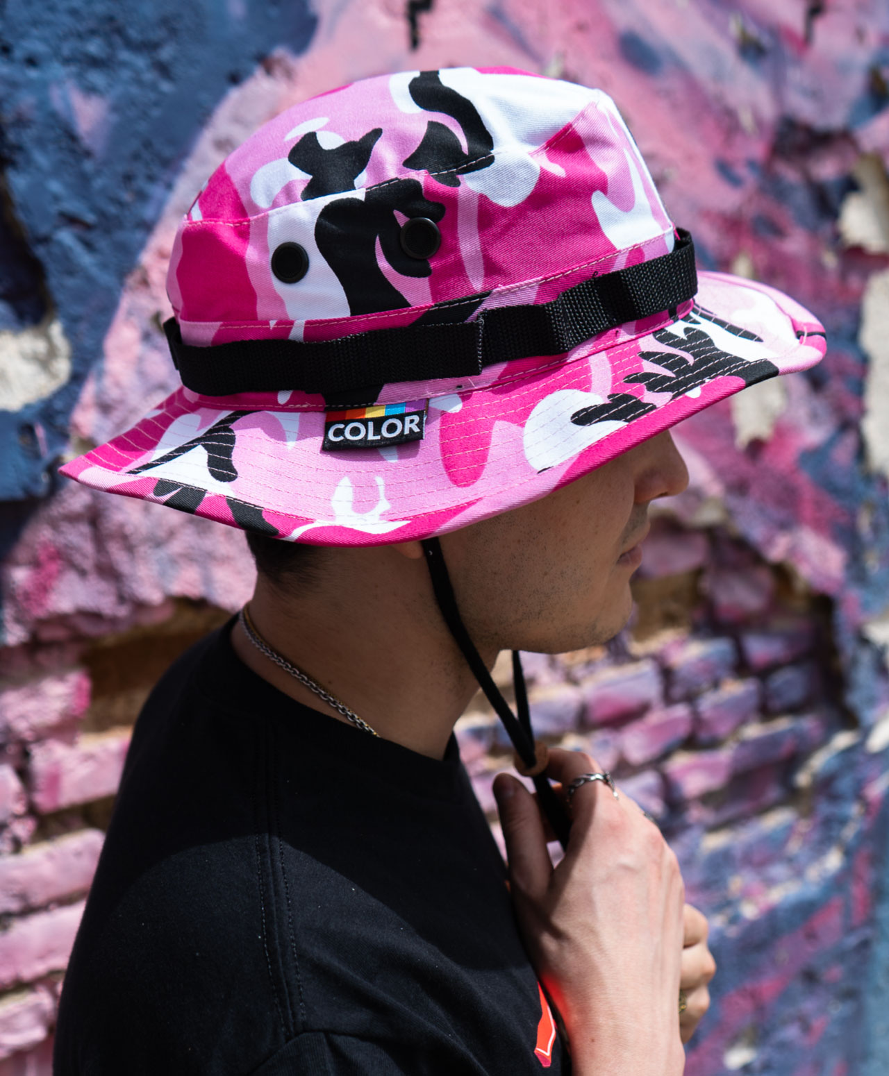 COLOR I-5 LACED BUCKET HAT PINK CAMO