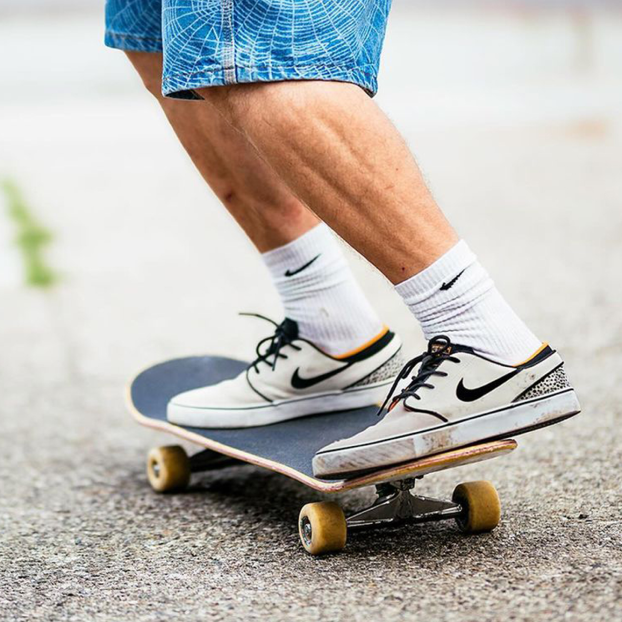 NIKESB JANOSKI ジャノスキー FZ1234-001 エレクトリック Nike SB Mens Zoom Janoski OG+ Electric Shoes – Extra Butter