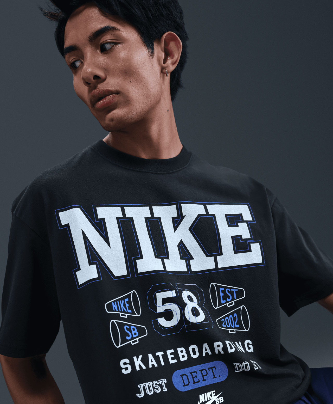 NIKE SB MAX 90 OC ATHLETICS TEE BLACK | TSHIRTS | Color