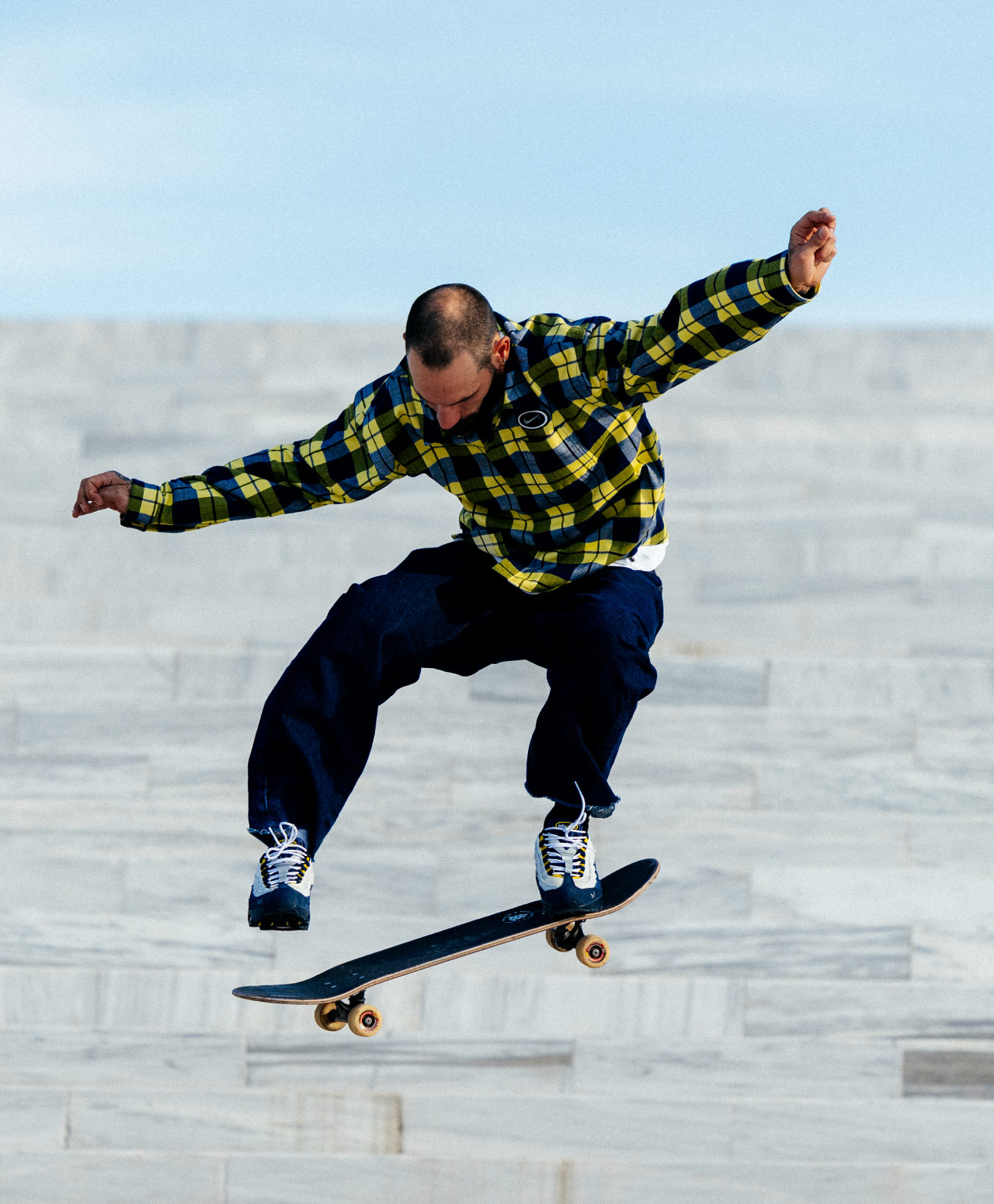 NIKE SB X ERIC KOSTON LONG SLEEVE BUTTON UP SHIRT MIDNIGHT NAVY