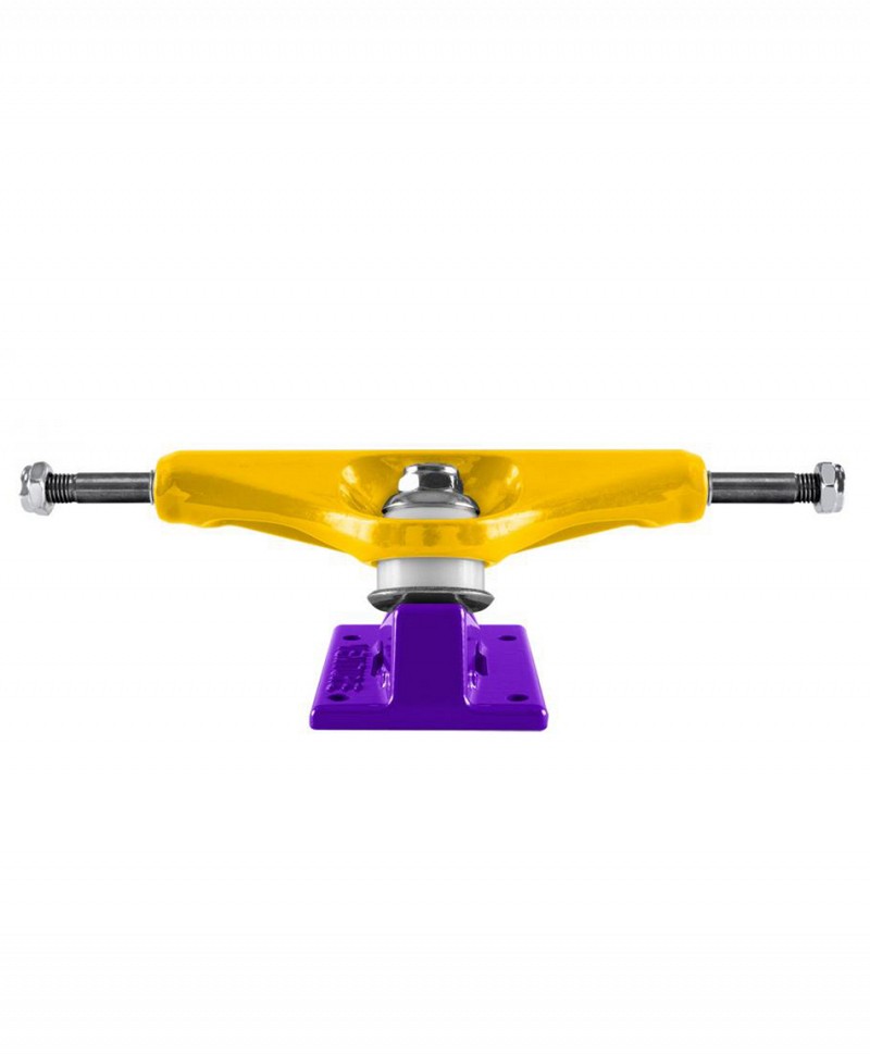 VENTURE 5.2 LOW STAPLES TRUCKS YELLOW/PURPLE