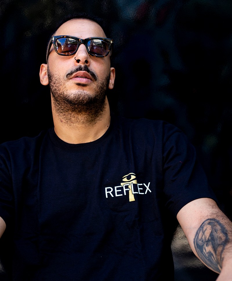 COLOR X MO REFLEX TEE BLACK