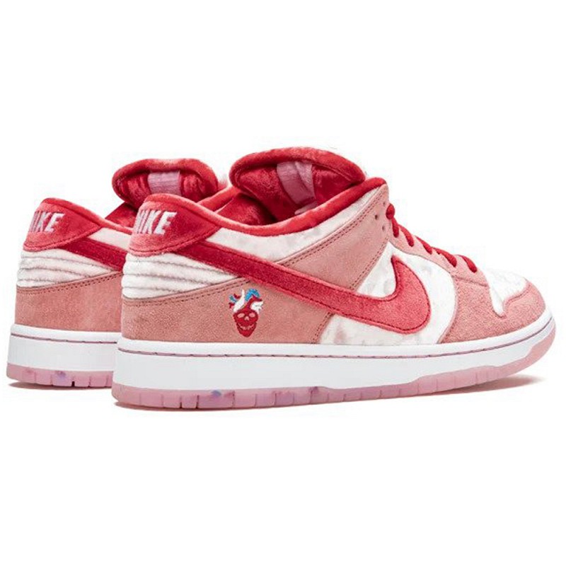 NIKE SB X STRANGELOVE SKATEBOARDS DUNK LOW PRO BRIGHT MELON/GYM RED-MED SOFT PINK