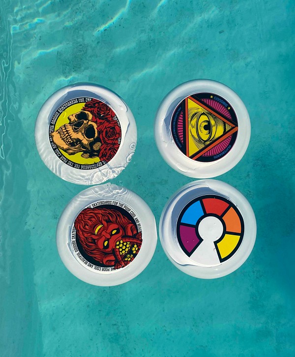 GOODBIE ILLUMINATI FRISBEE