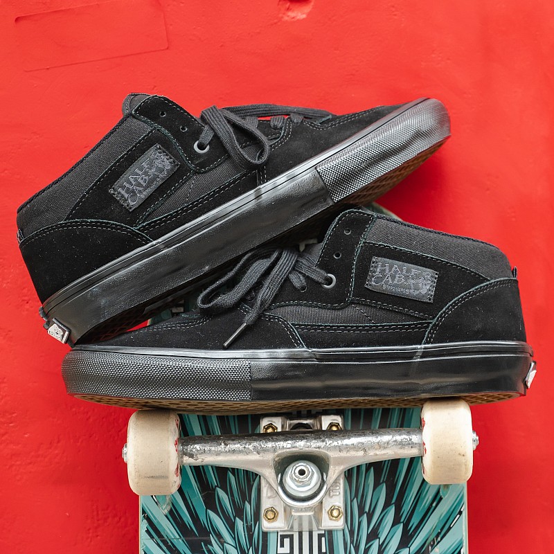 VANS SKATE HALF CAB BLACK/BLACK
