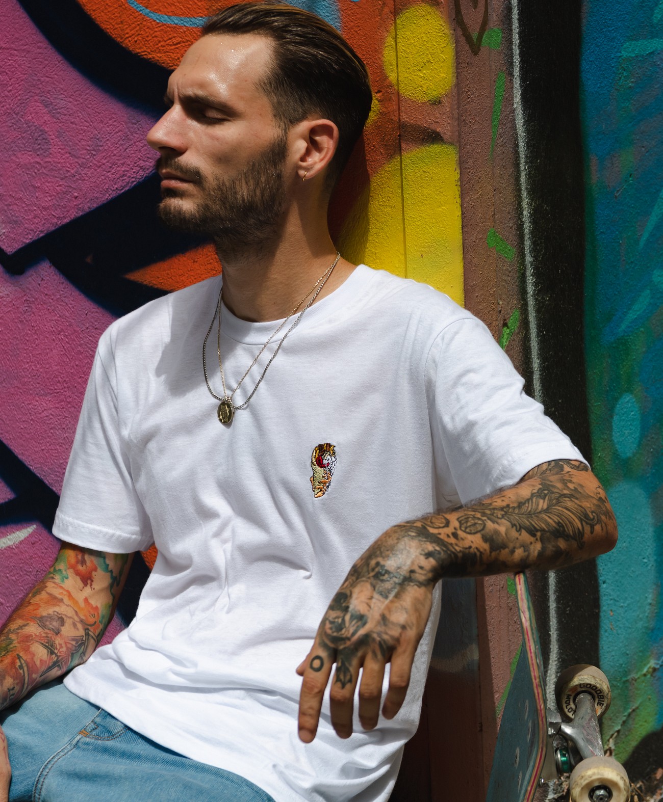COLOR KEBAB AND DESTROY TEE WHITE