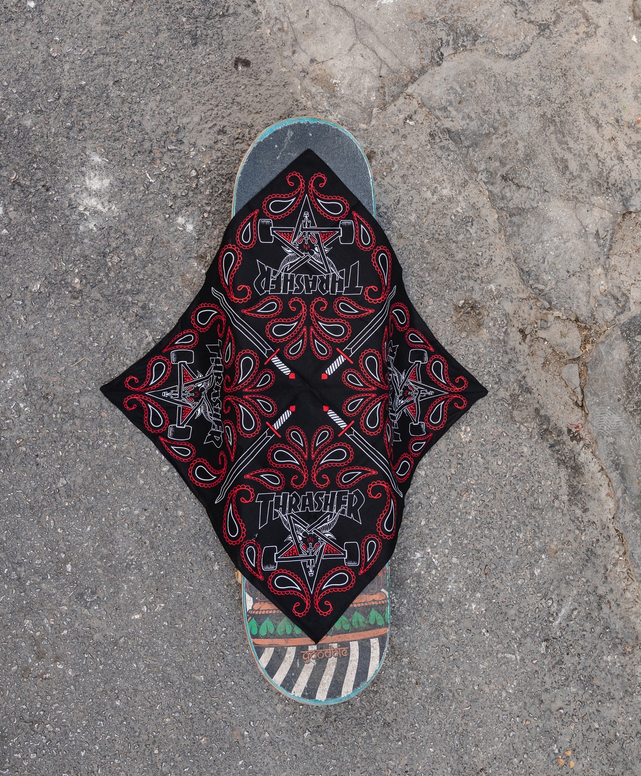 THRASHER SKATEGOAT BANDANA BLACK