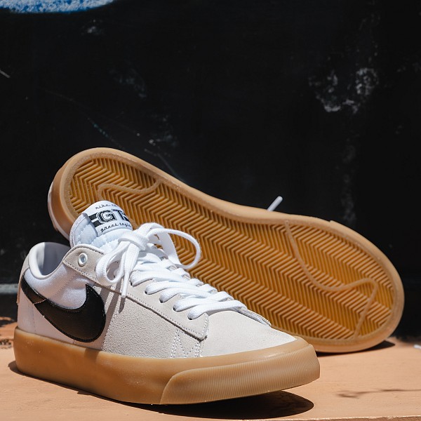 NIKE SB BLAZER LOW PRO GT WHITE/BLACK/GUM