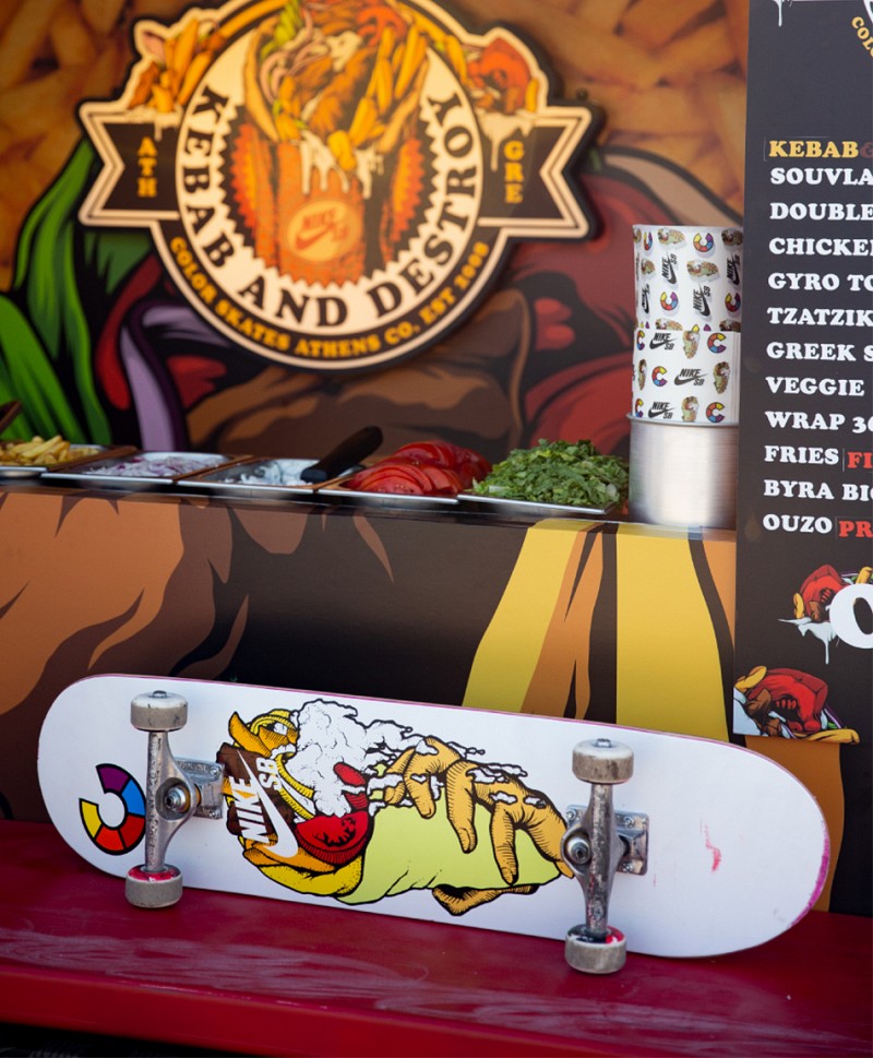 GOODBIE KEBAB AND DESTROY PRO TEAM SKATE DECK WHITE