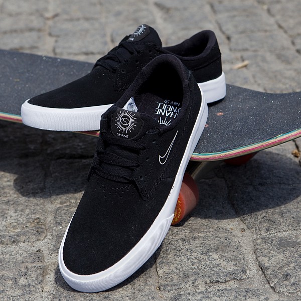 SHOES | Athens Skateboardings Finest 