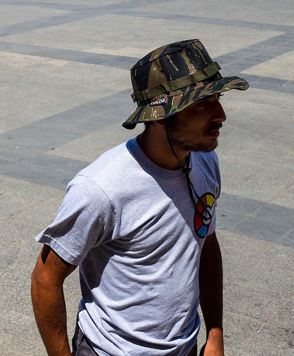 OG COLOR CHEST TEE HEATHER GREY