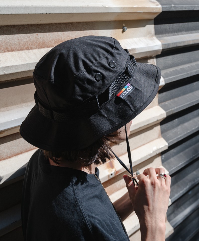 COLOR I-5 LACED BUCKET HAT BLACK