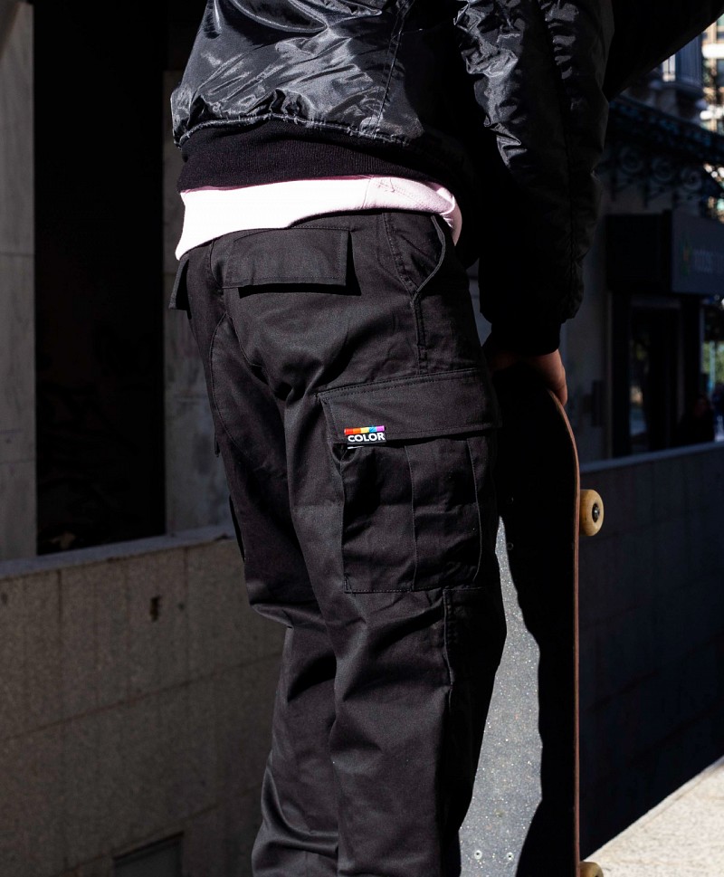 COLOR I-5 CARGO PANTS BLACK
