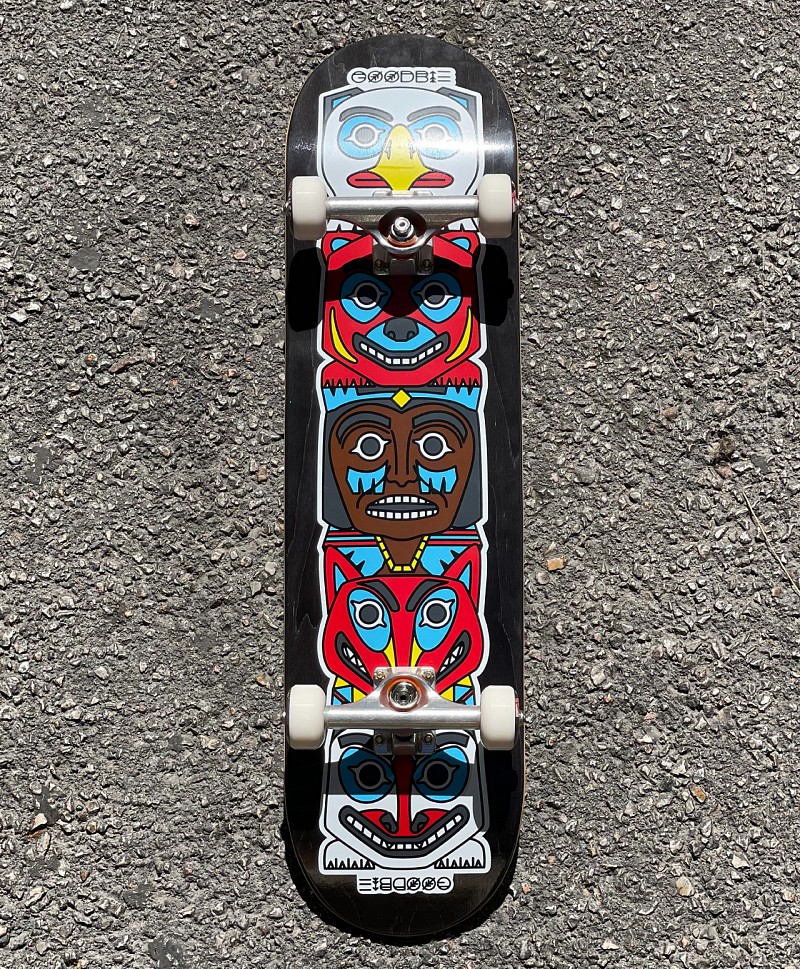 GOODBIE PREMIUM COMPLETE SKATEBOARD TOTEM 8.125