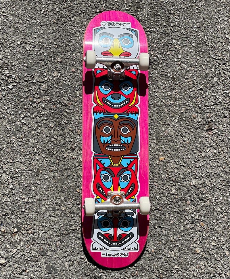 GOODBIE PREMIUM COMPLETE SKATEBOARD TOTEM 8