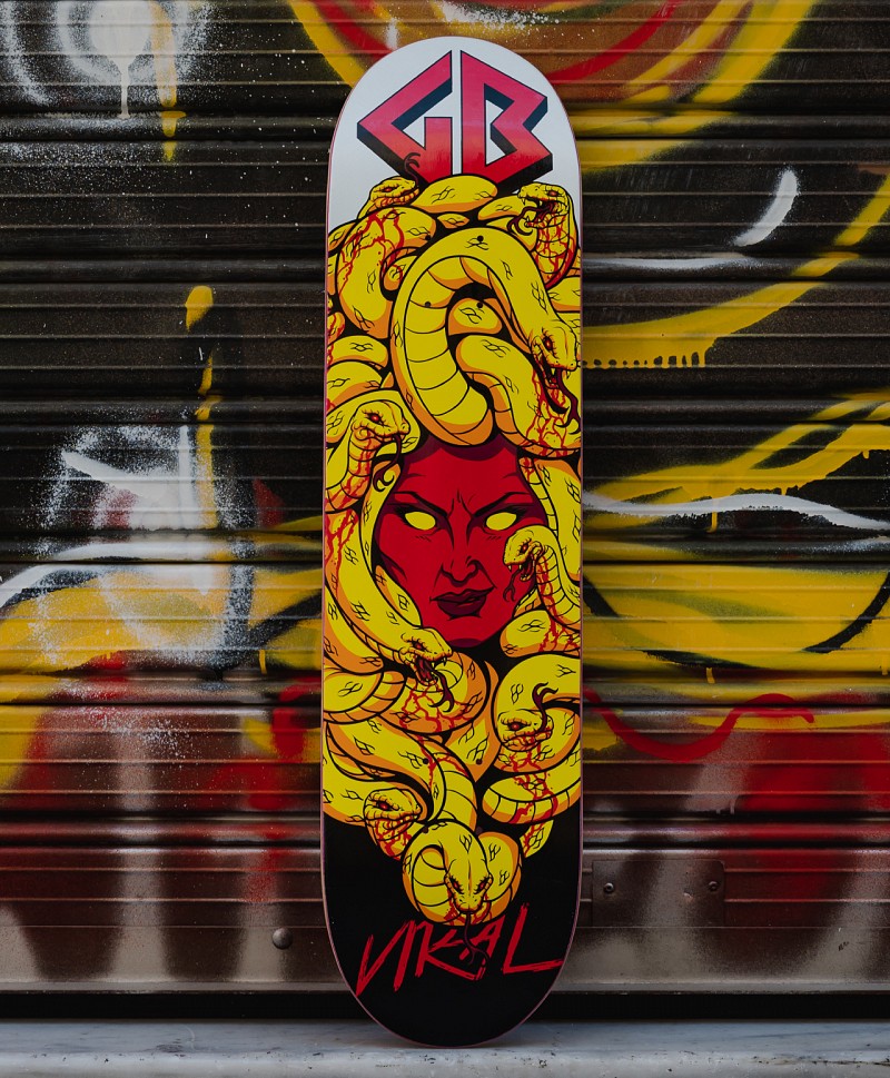 GOODBIE MEDUSA 2.0 TEAM SKATE DECK