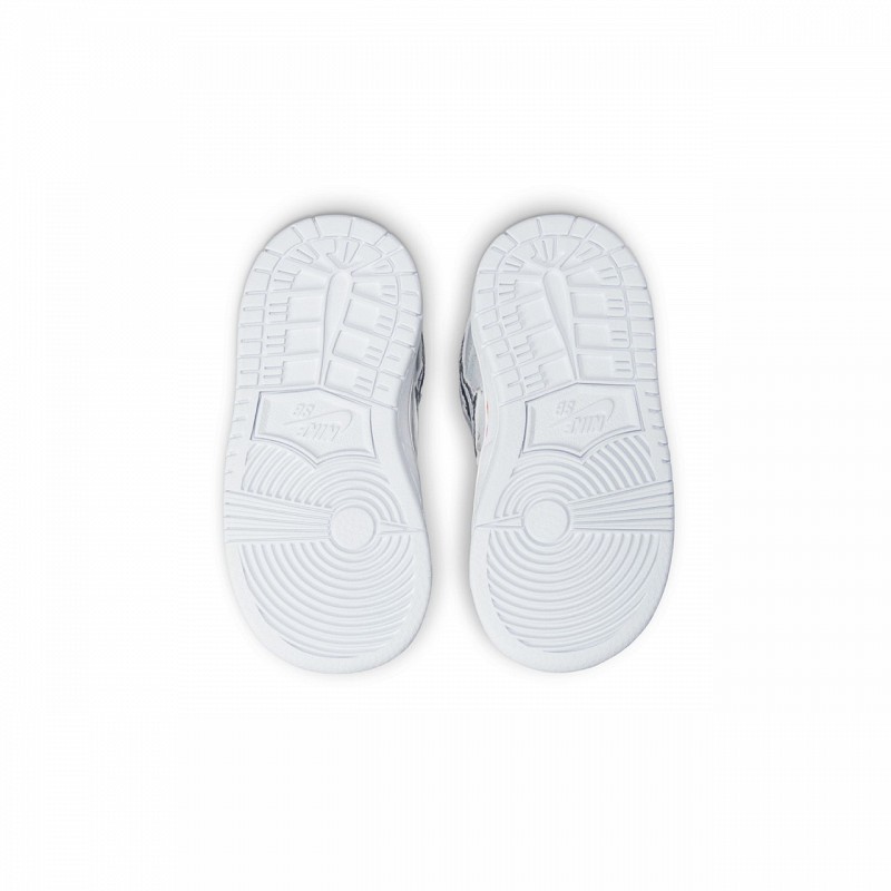 NIKE SB X OSKI DUNK LOW PRO (TD) GREAT WHITE SHARK WHITE/COOL GREY