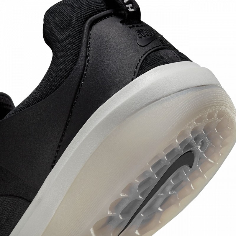 NIKE SB NYJAH 3 BLACK/WHITE-BLACK-SUMMIT WHITE