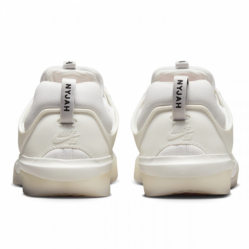 NIKE SB NYJAH 3 WHITE/BLACK-SUMMIT WHITE-HYPER PINK