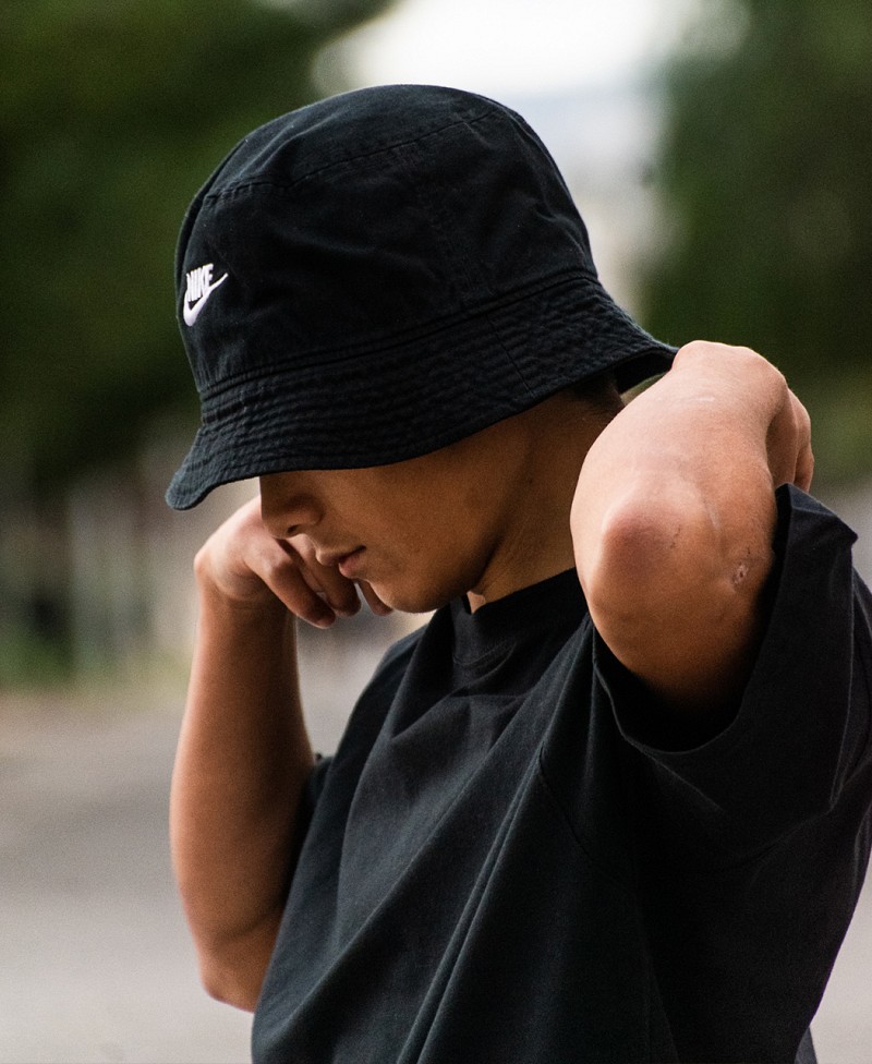bucket hat nike sb