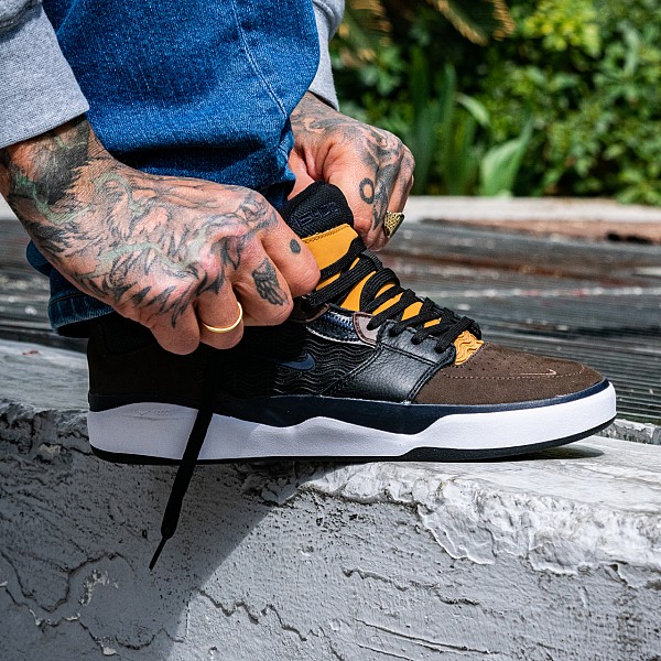 NIKE SB ISHOD PREMIUM BAROQUE BROWN/OBSIDIAN-BLACK