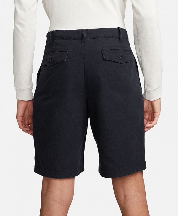 NIKE LIFE PLEATED CHINO SHORTS BLACK/WHITE