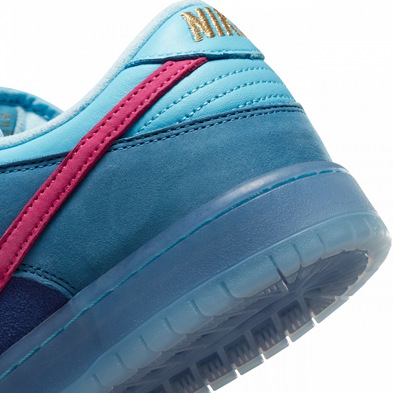 NIKE SB X RUN THE JEWELS DUNK LOW PRO DEEP ROYAL BLUE/ACTIVE PINK
