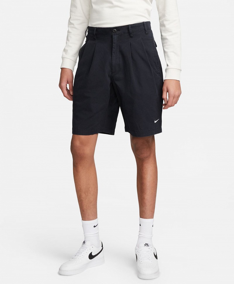 Pleated cheap chino shorts
