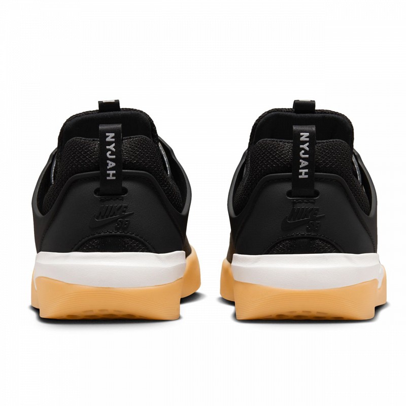 NIKE SB NYJAH 3 BLACK/WHITE