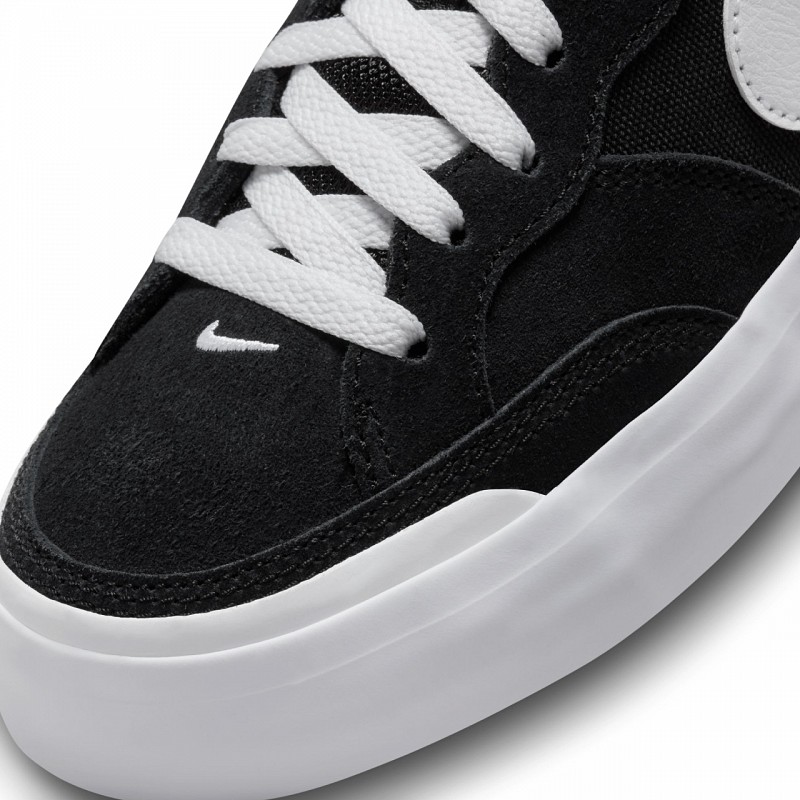 NIKE SB POGO PLUS PREMIUM BLACK/WHITE