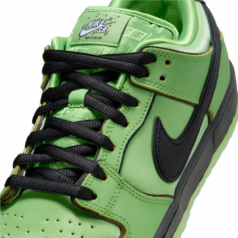 NIKE SB X THE POWERPUFF GIRLS DUNK LOW BUTTERCUP MEAN GREEN