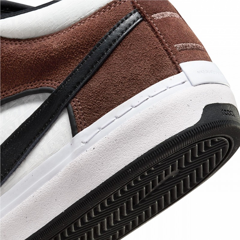 NIKE SB REACT LEO BAKER LIGHT CHOCOLATE/BLACK-WHITE-BLACK