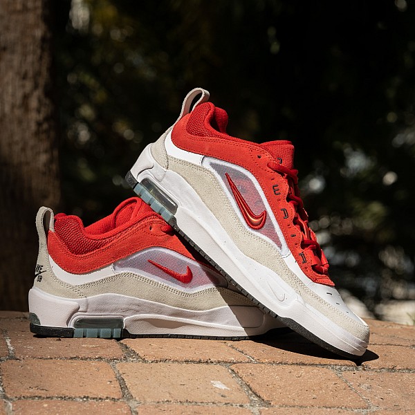 NIKE SB ISHOD 2 WHITE/VARSITY RED-SUMMIT WHITE