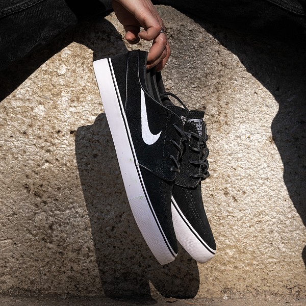 NIKE SB JANOSKI OG+ BLACK/WHITE