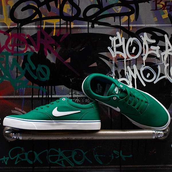 NIKE SB CHRON 2 MALACHITE/SUMMIT WHITE-MALACHITE