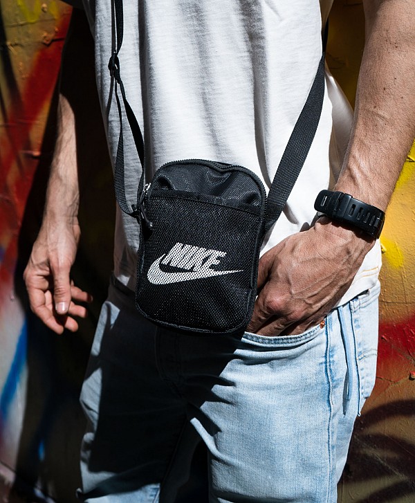 NIKE HERITAGE SMALL CROSSBODY BAG BLACK
