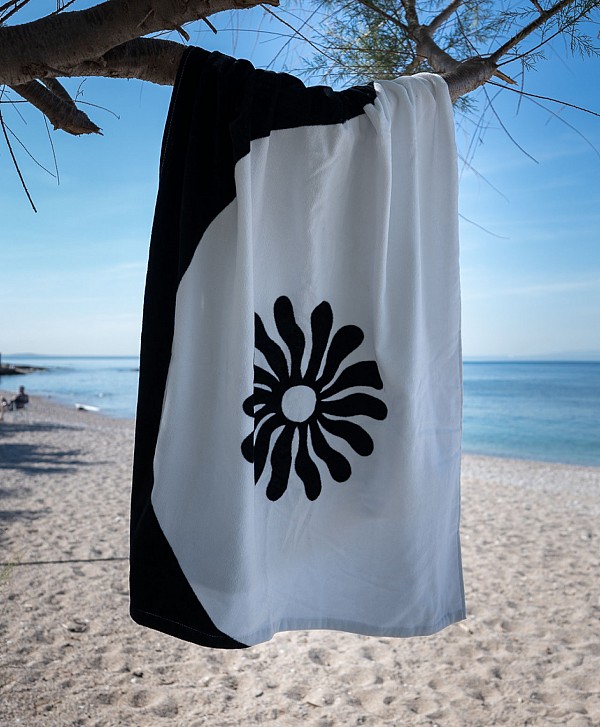 SLOWTIDE BOTANCICAL BALANCE TOWEL BLACK