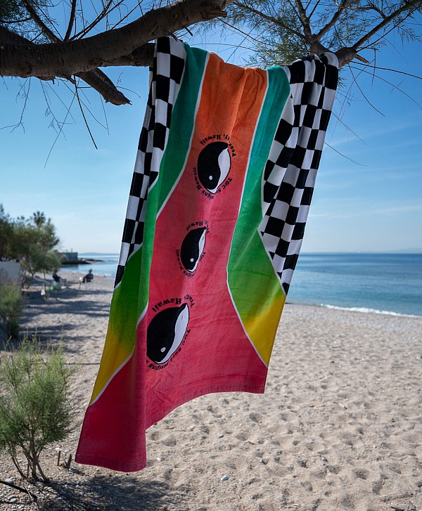 SLOWTIDE TOWN & COUNTRY TOWEL GUAVA
