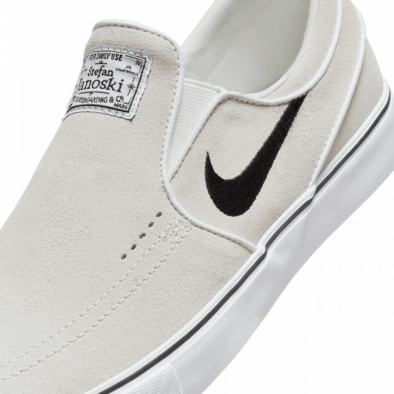 NIKE SB JANOSKI SLIP SUMMIT WHITE BLACK SUMMIT WHITE WHITE SHOES Color Skates Athens Skateboardings Finest colorskates
