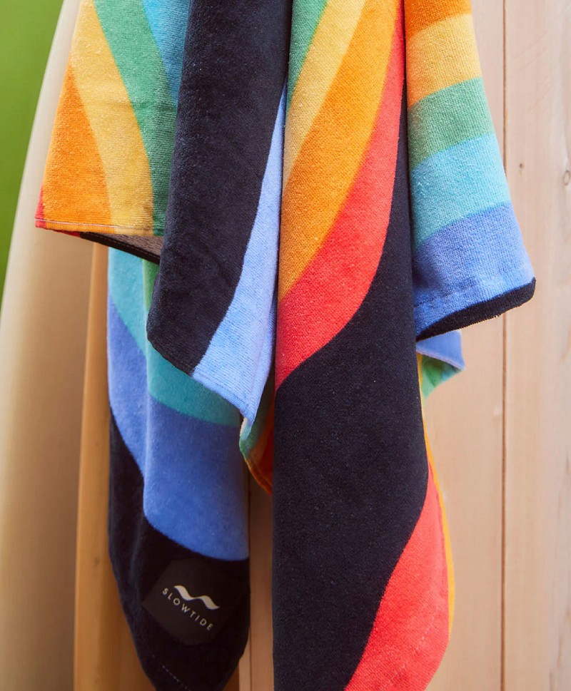 SLOWTIDE ROYGBIV TOWEL BLACK