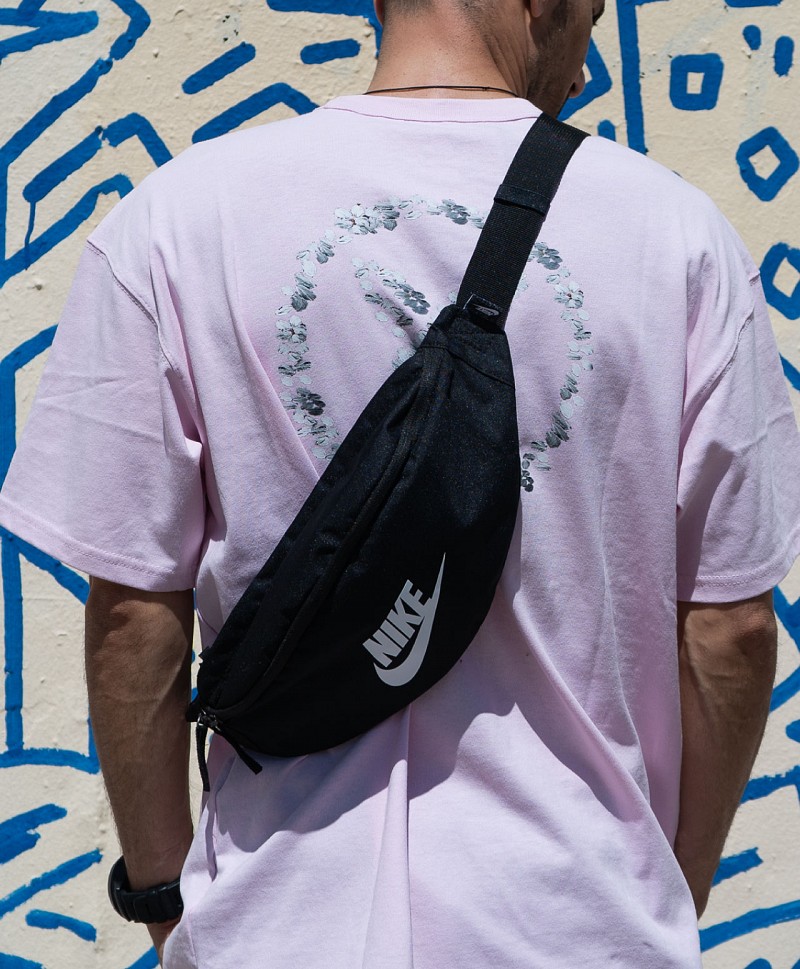 NIKE HERITAGE WAISTPACK BLACK/BLACK/WHITE