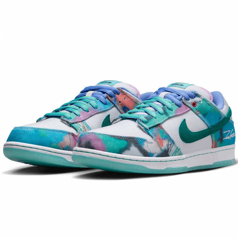 NIKE SB X FUTURA LABORATORIES DUNK LOW PRO BLEACHED AQUA/GEODE TEAL-WHITE