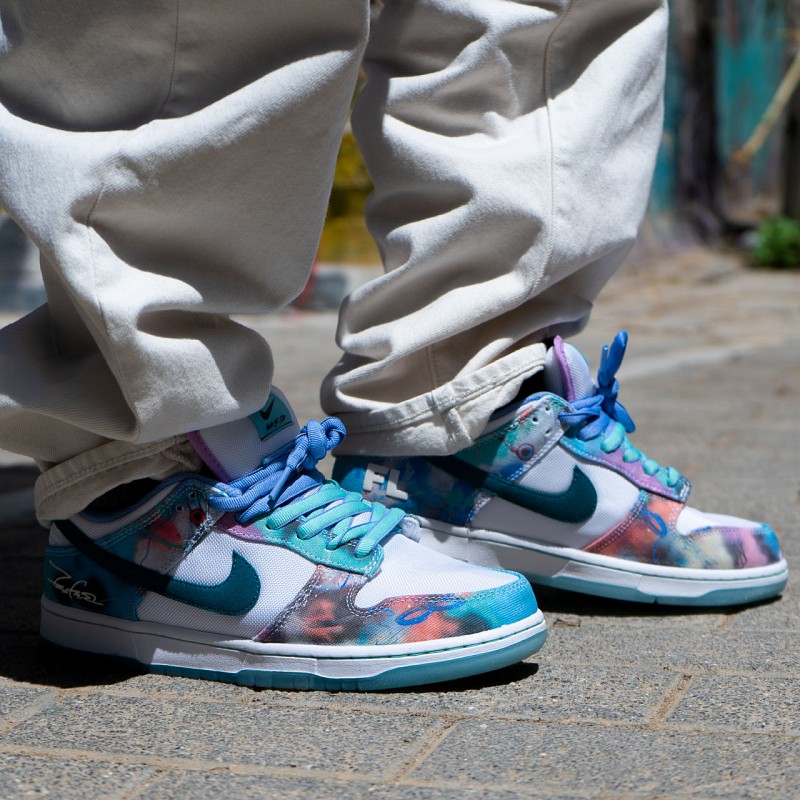 NIKE SB X FUTURA LABORATORIES DUNK LOW PRO BLEACHED AQUA/GEODE TEAL-WHITE